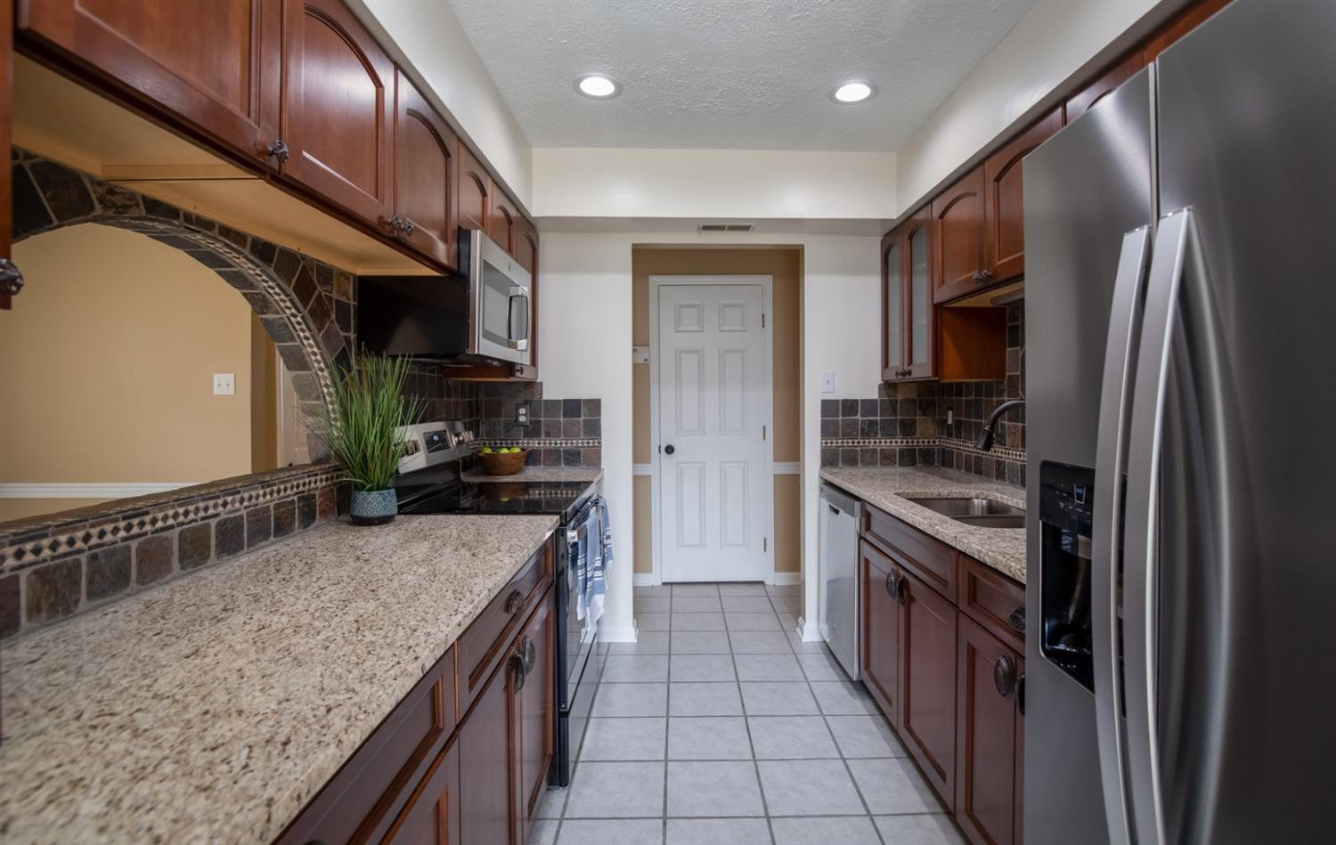 401 Normandy Road Versailles, KY 40383 - Photo 3 of 21 Photo 3