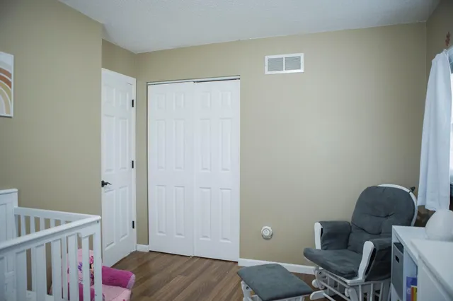 $219,900 | 15 Highland Drive, Morris, MN 56267