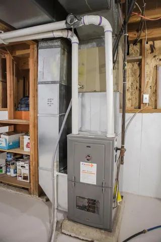 $219,900 | 15 Highland Drive, Morris, MN 56267