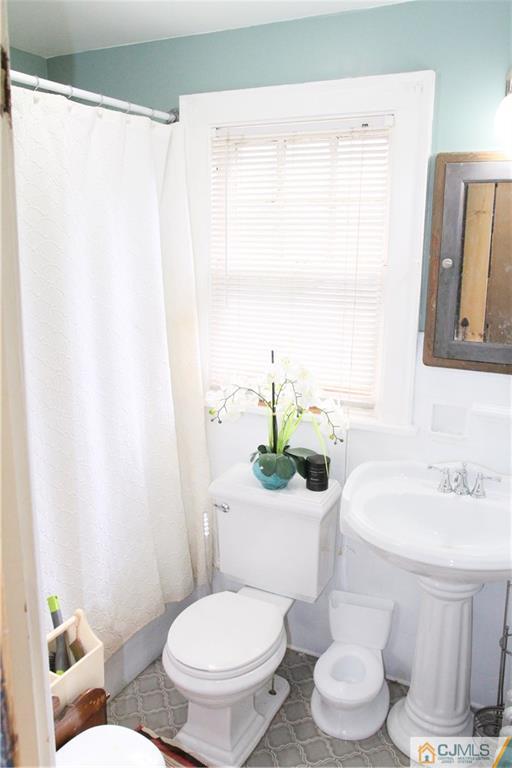 1246 Denmark Road Plainfield, NJ 07062 - Photo 11 of 25 Gallery Image 11