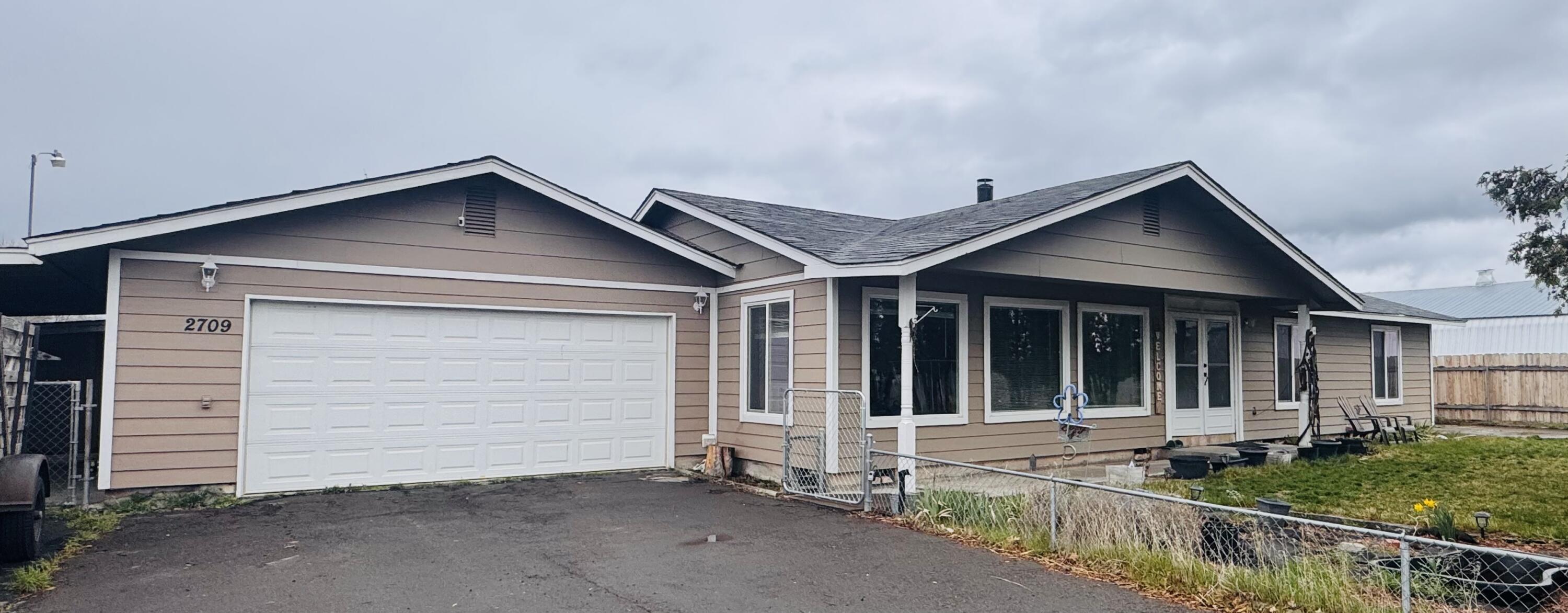 2709 California Avenue Malin, OR 97632 - Photo 1 of 31 2709 California -01