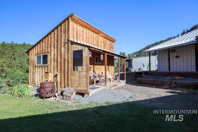 $439,000 | 32290 Rice Road, Unity, OR 97884