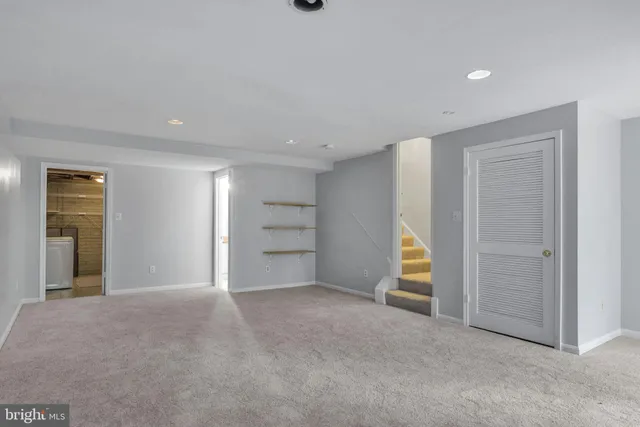 $3,500 | 7222 Lensfield Court, Alexandria, VA 22315