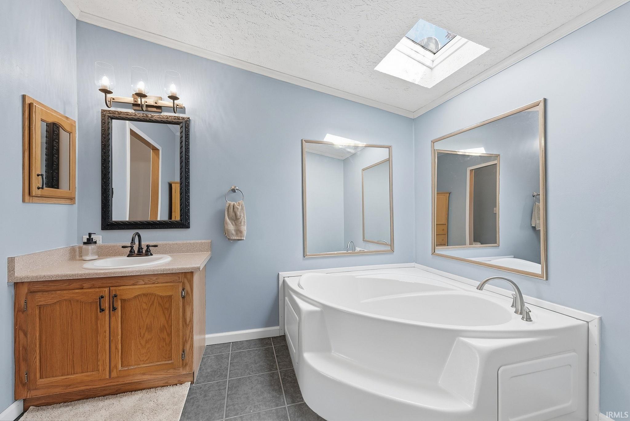 2305 North Meridian Road Huntington, IN 46750 - Photo 19 of 50 Gallery Image 19