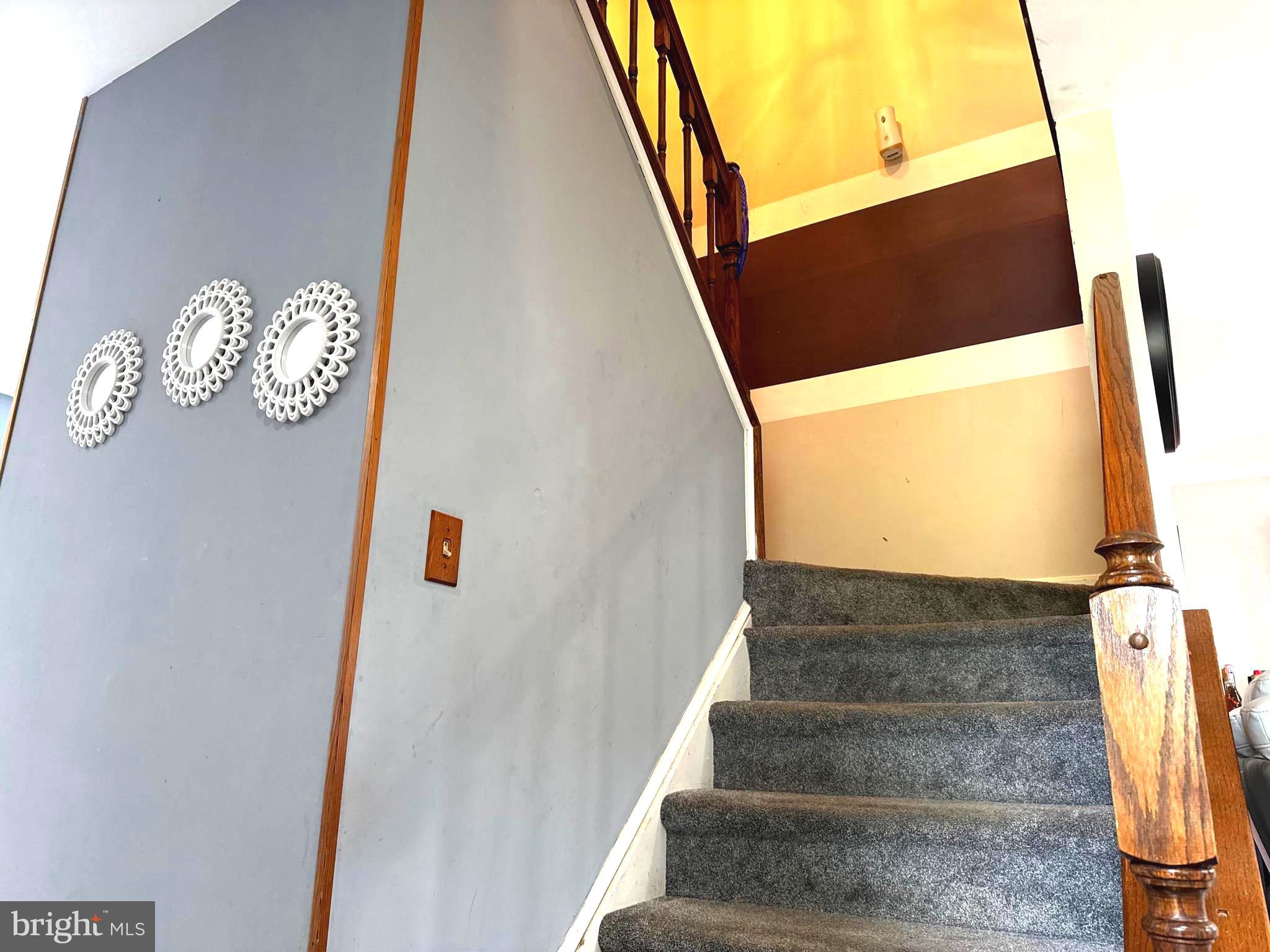 9348 Creekview Drive Laurel, MD 20708 - Photo 26 of 41 UPTAIRS TO SECOND FLOOR