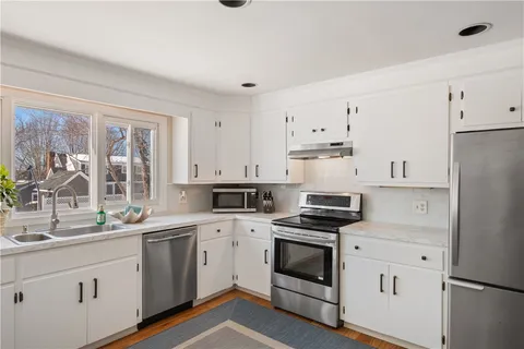 $1,400,000 | 11 O Donnell Road, Middletown, RI 02842