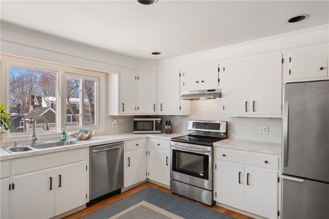 11 O Donnell Road Middletown, RI 02842 - Photo 14 of 43