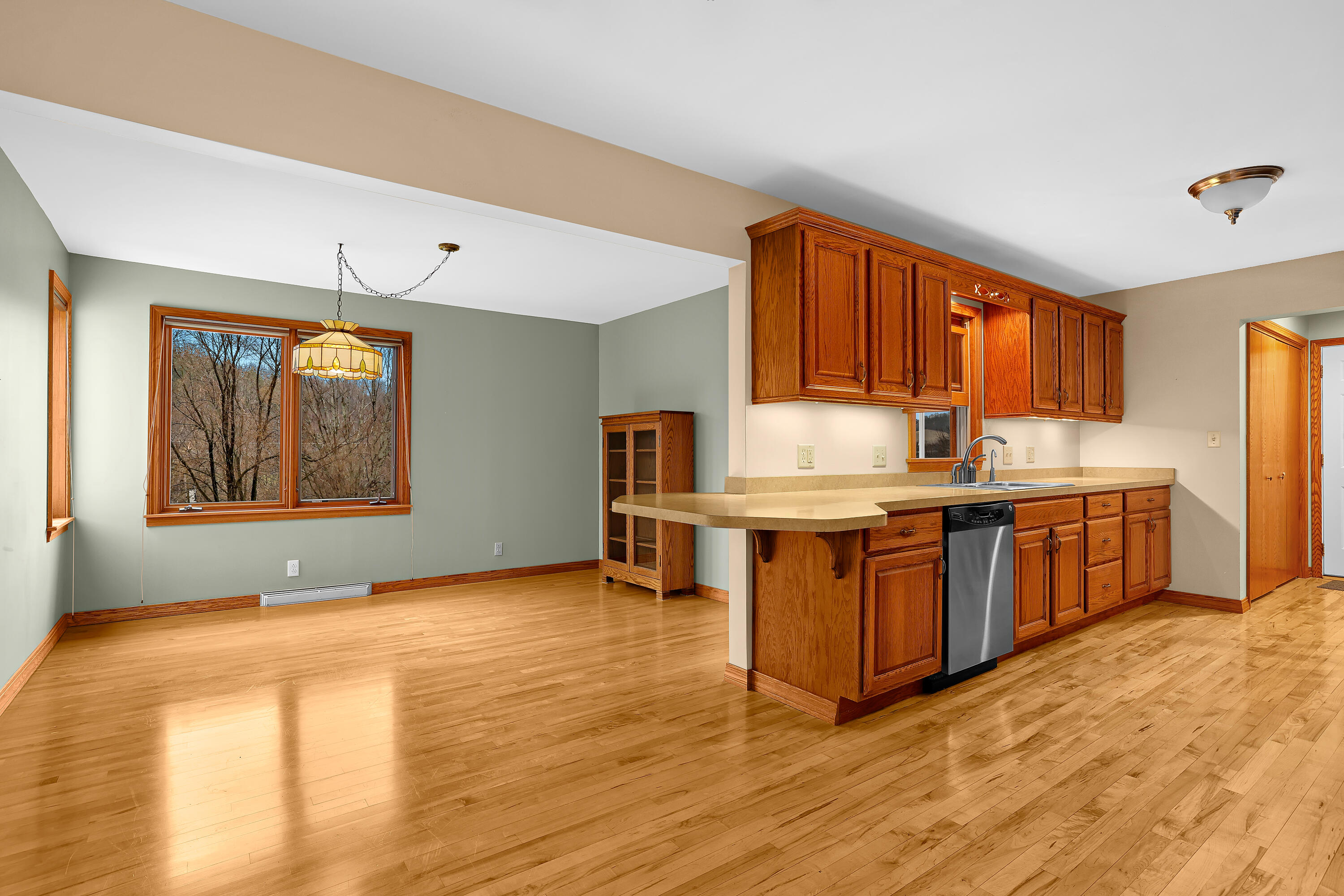 N3359 Miller Road Medary, WI 54601 - Photo 9 of 40 Kitchen/dining