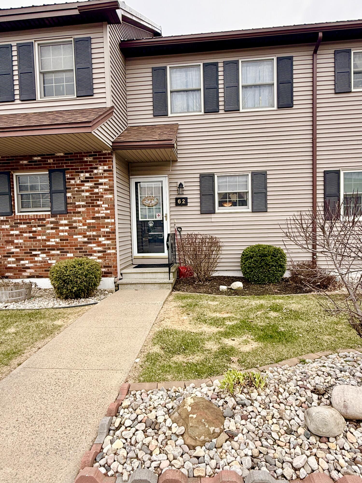 62 Set Point Plattsburgh, NY 12901 - Photo 1 of 20 Gallery Image 1