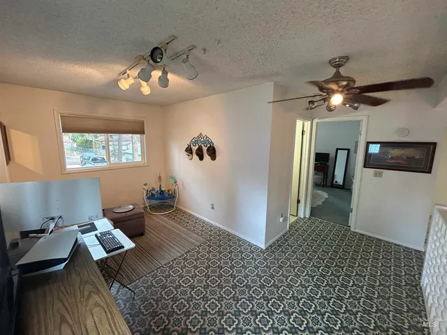 $324,900 | 314 Lapwai Street, Winchester, ID 83555