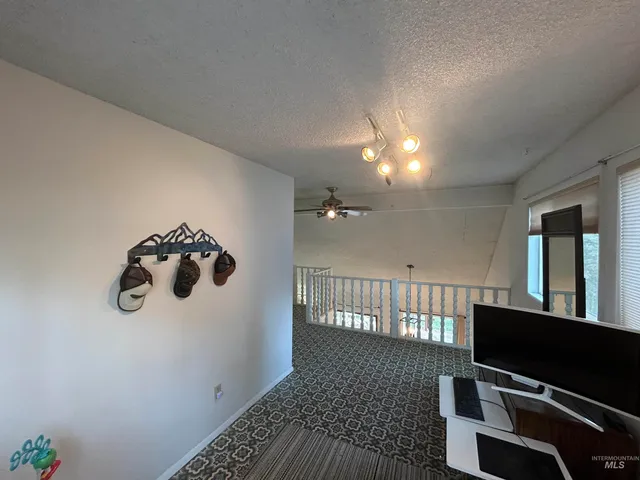 $324,900 | 314 Lapwai Street, Winchester, ID 83555