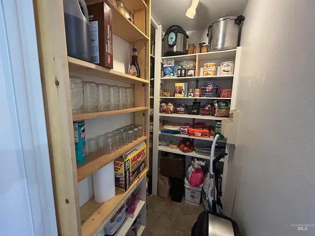 $324,900 | 314 Lapwai Street, Winchester, ID 83555