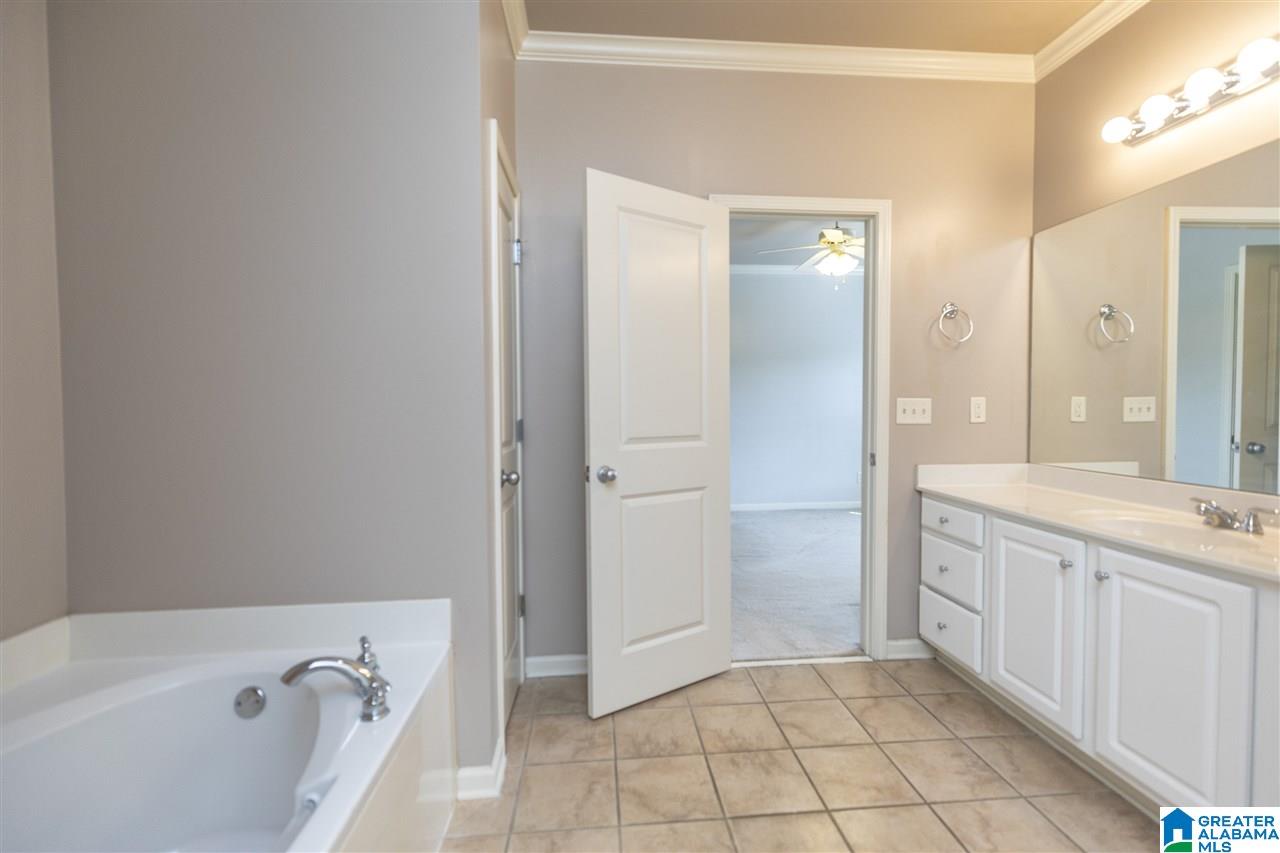 1165 Inverness Cove Way Birmingham, AL 35242 - Photo 14 of 22