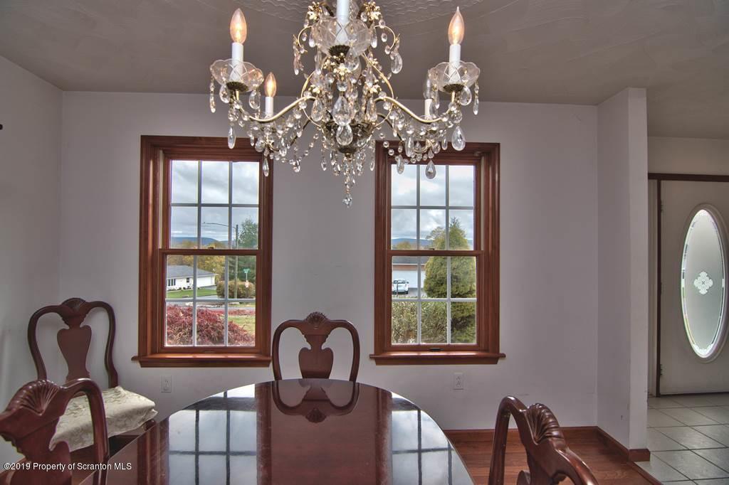 132 Ridgeview Drive Scranton, PA 18504 - Photo 11 of 69