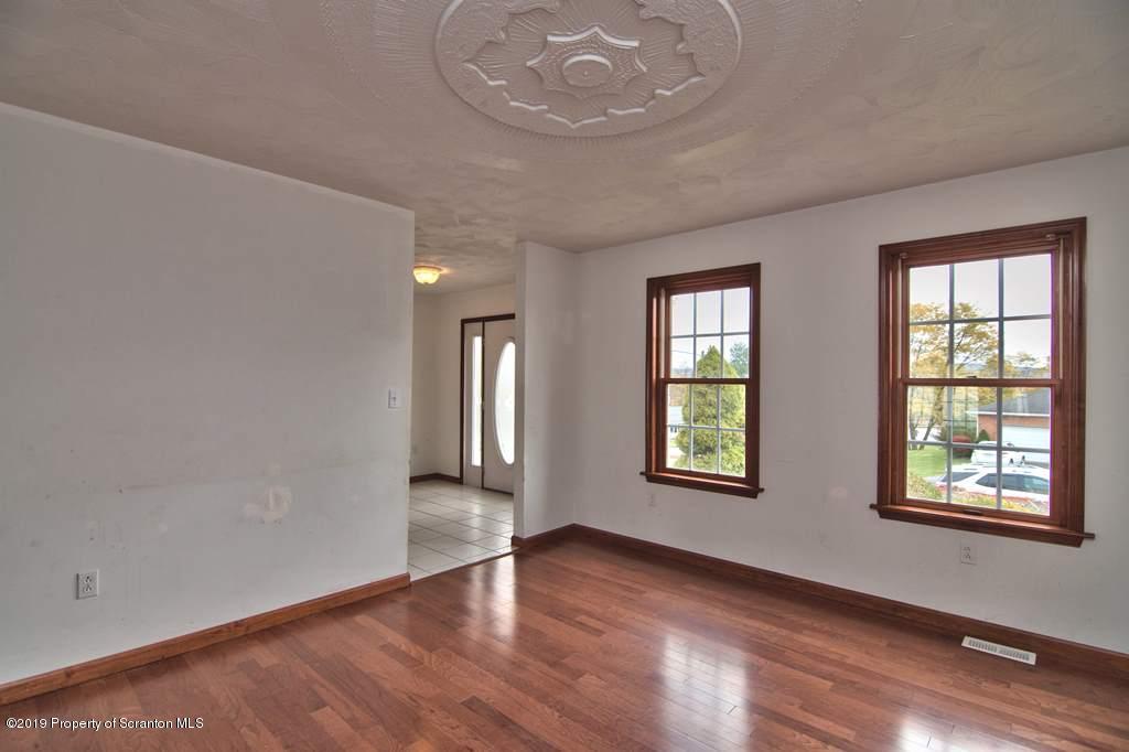 132 Ridgeview Drive Scranton, PA 18504 - Photo 29 of 69