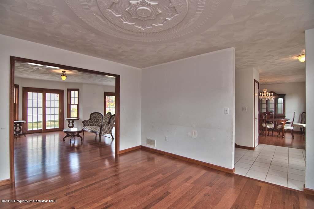 132 Ridgeview Drive Scranton, PA 18504 - Photo 30 of 69