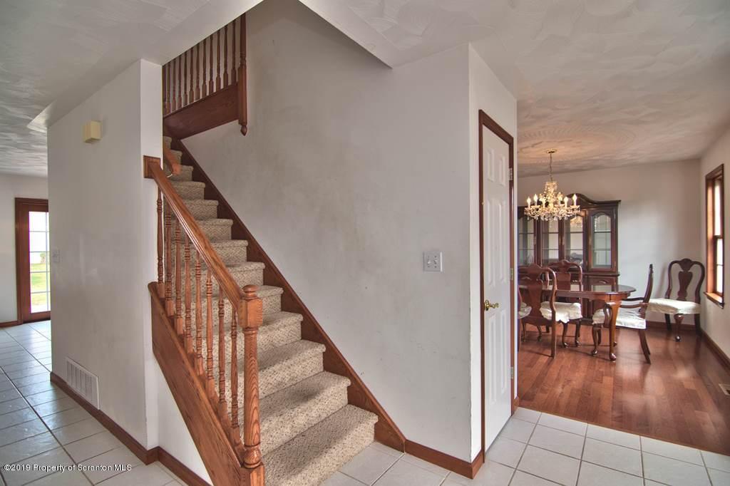 132 Ridgeview Drive Scranton, PA 18504 - Photo 31 of 69