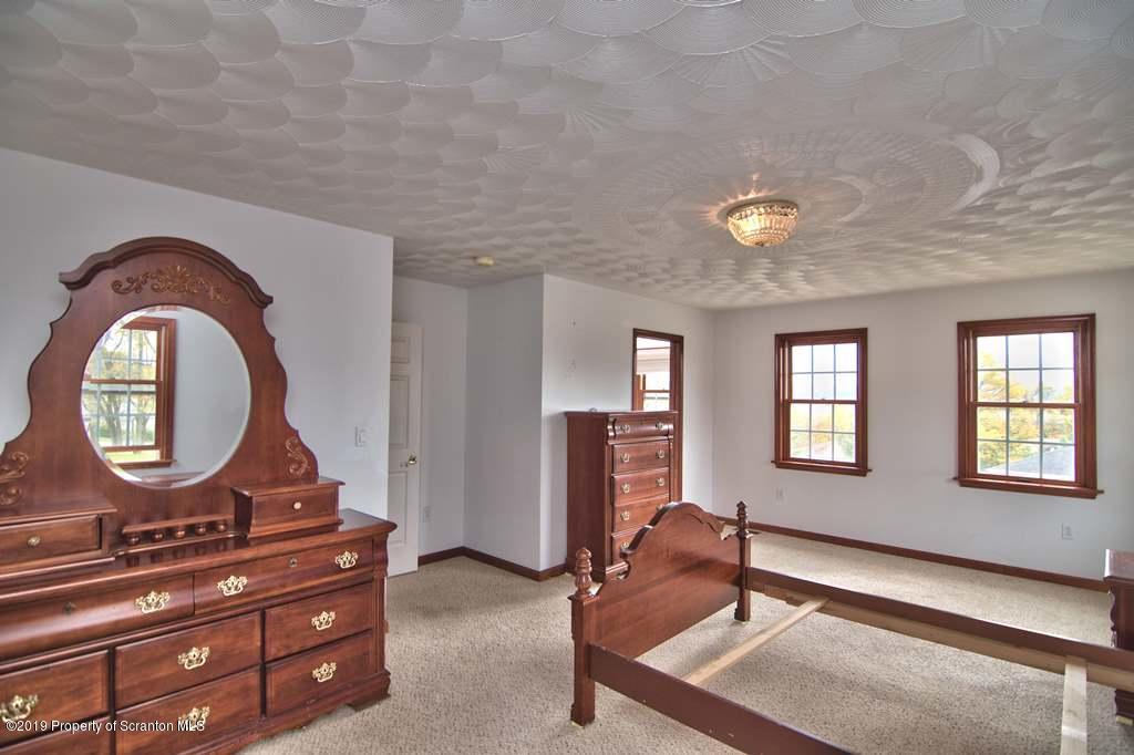 132 Ridgeview Drive Scranton, PA 18504 - Photo 40 of 69