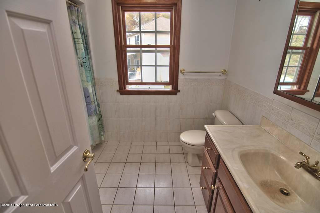 132 Ridgeview Drive Scranton, PA 18504 - Photo 54 of 69