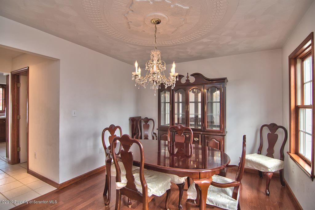 132 Ridgeview Drive Scranton, PA 18504 - Photo 9 of 69