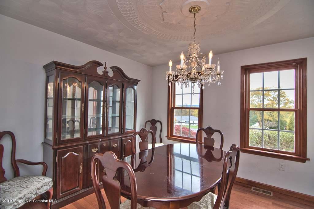 132 Ridgeview Drive Scranton, PA 18504 - Photo 10 of 69