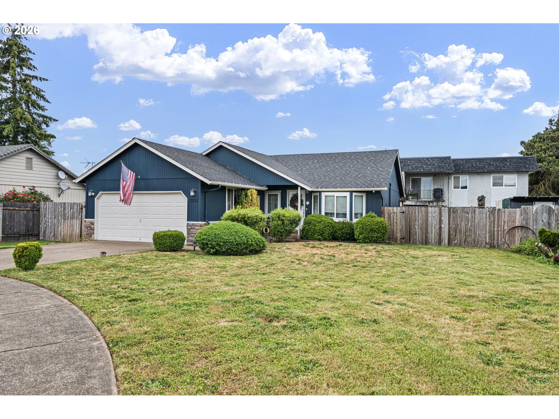 1055 Ash Grove Loop Creswell, OR 97426 - Photo 32 of 33 a house with a big yard