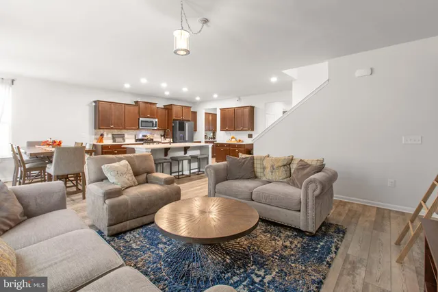 $624,900 | 9 Mossy Creek Lane, Fredericksburg, VA 22405