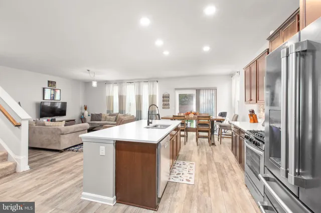 $624,900 | 9 Mossy Creek Lane, Fredericksburg, VA 22405