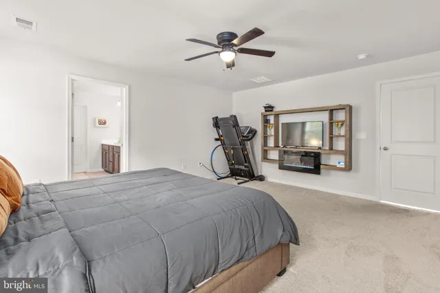 $624,900 | 9 Mossy Creek Lane, Fredericksburg, VA 22405