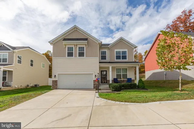 $624,900 | 9 Mossy Creek Lane, Fredericksburg, VA 22405