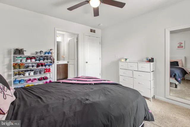 $624,900 | 9 Mossy Creek Lane, Fredericksburg, VA 22405