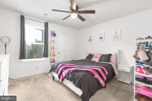 $624,900 | 9 Mossy Creek Lane, Fredericksburg, VA 22405