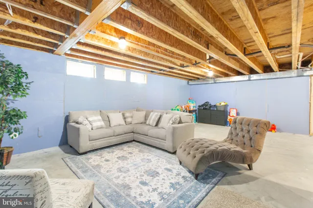 $624,900 | 9 Mossy Creek Lane, Fredericksburg, VA 22405