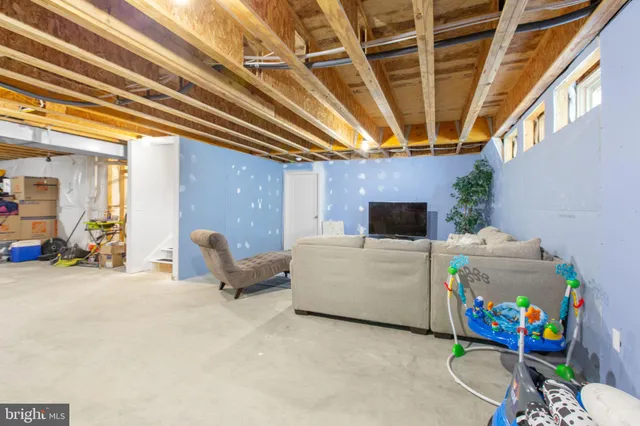 $624,900 | 9 Mossy Creek Lane, Fredericksburg, VA 22405