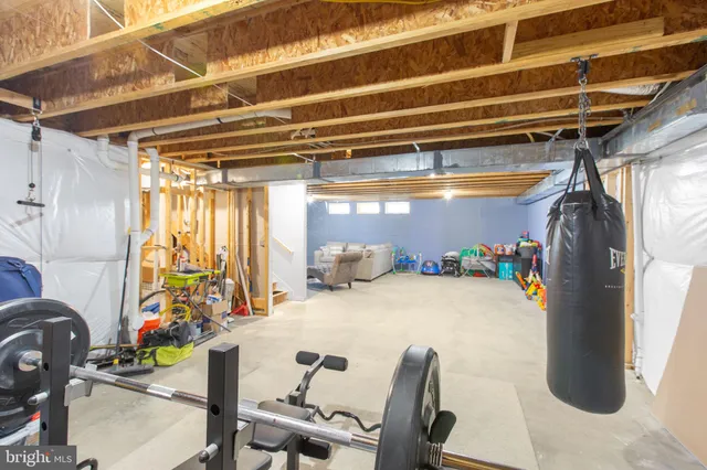 $624,900 | 9 Mossy Creek Lane, Fredericksburg, VA 22405