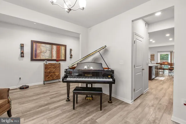 $624,900 | 9 Mossy Creek Lane, Fredericksburg, VA 22405