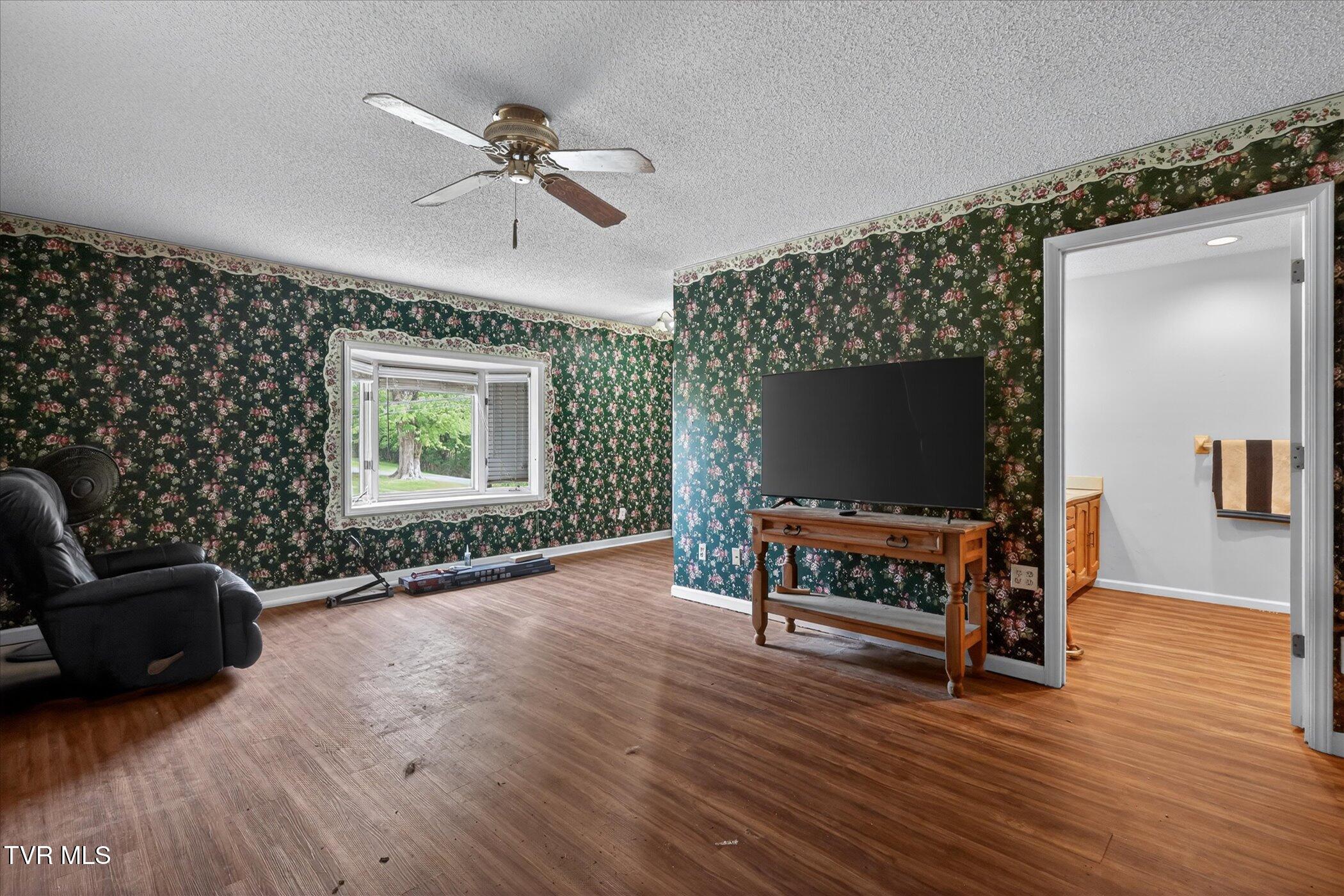 104 Patterson Road Kingsport, TN 37660 - Photo 18 of 42 18-104-Patterson-Rd-Kingsport-TN-37660-W