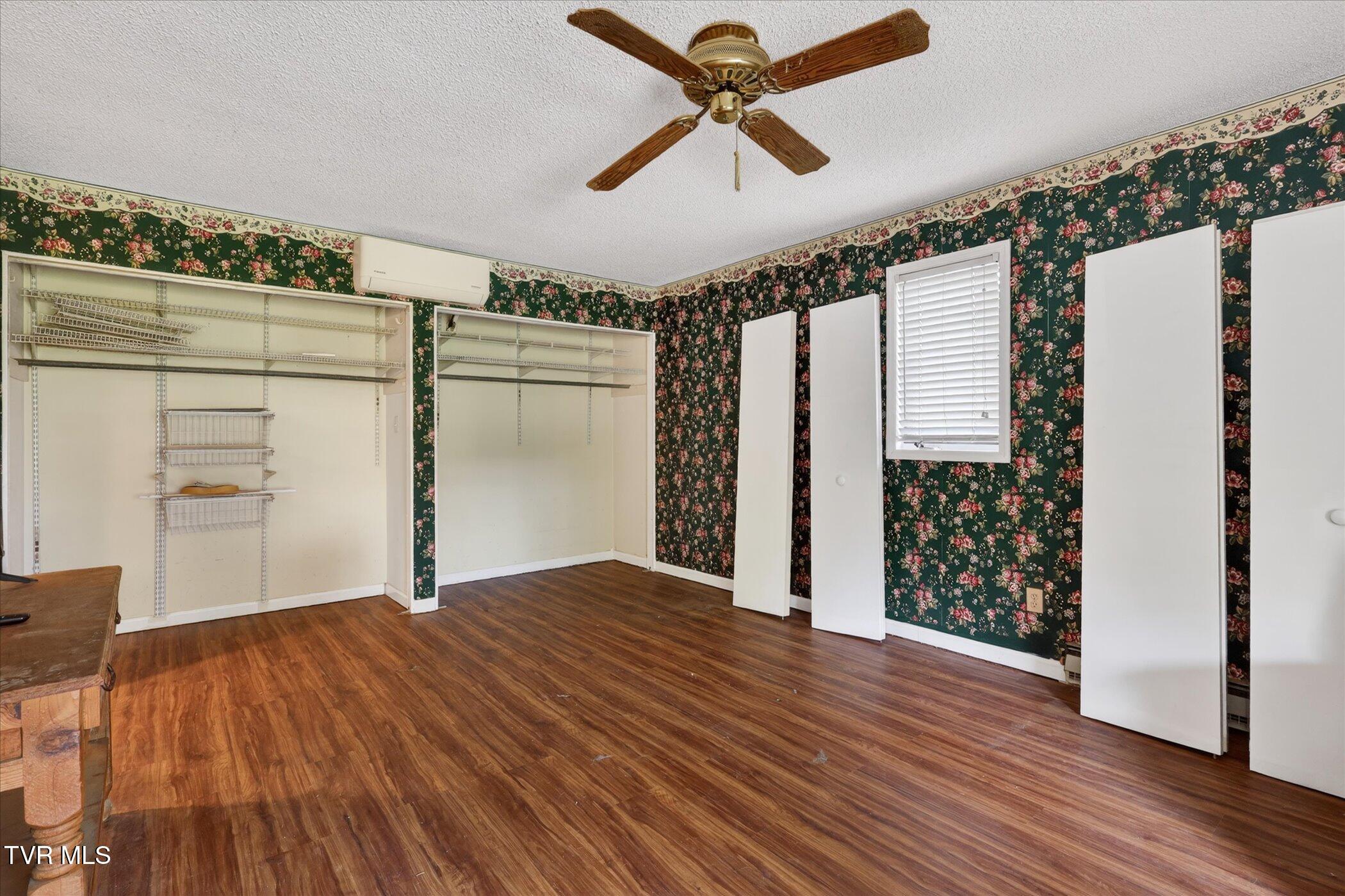 104 Patterson Road Kingsport, TN 37660 - Photo 19 of 42 19-104-Patterson-Rd-Kingsport-TN-37660-W