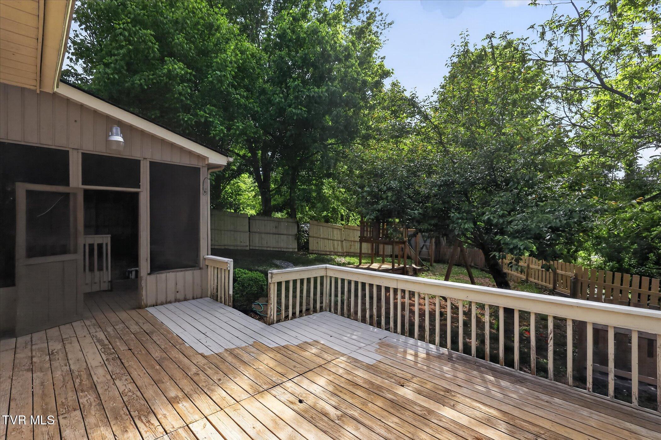104 Patterson Road Kingsport, TN 37660 - Photo 39 of 42 36-104-Patterson-Rd-Kingsport-TN-37660-W