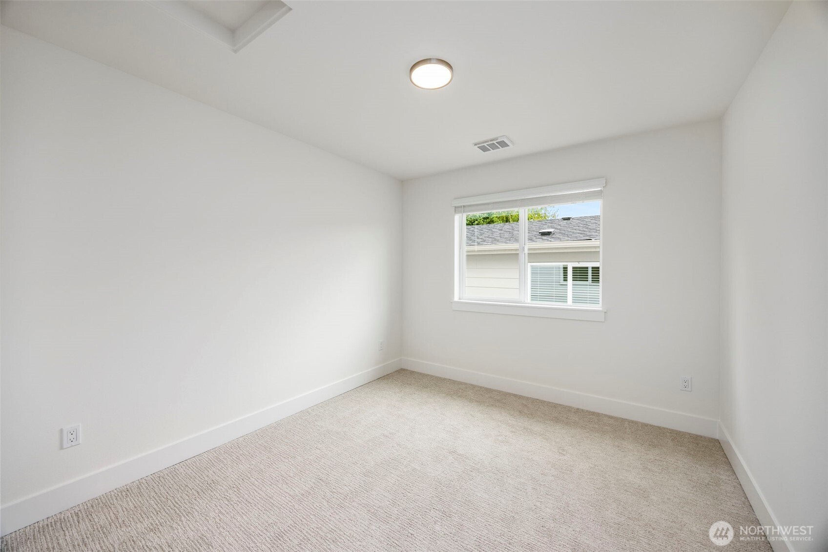 9 160th Place Southeast Bothell, WA 98012 - Photo 27 of 37