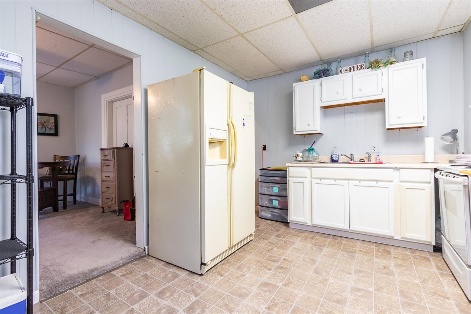 461 Ridge Avenue Lawrenceburg, IN 47025 - Photo 29 of 38 Unit 463