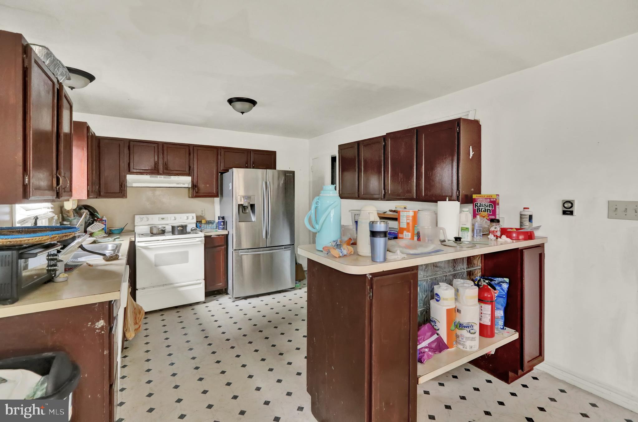 1538 Luzerne Street Reading, PA 19601 - Photo 9 of 18