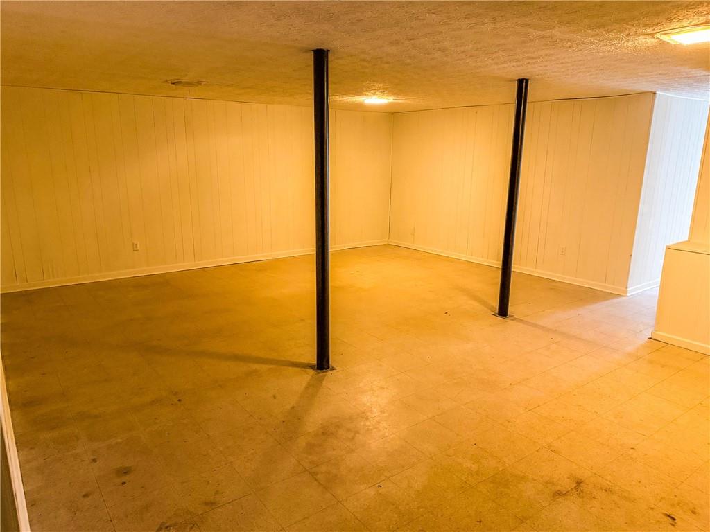 6485 Carolyn Court Rex, GA 30273 - Photo 11 of 12 a view of an empty room