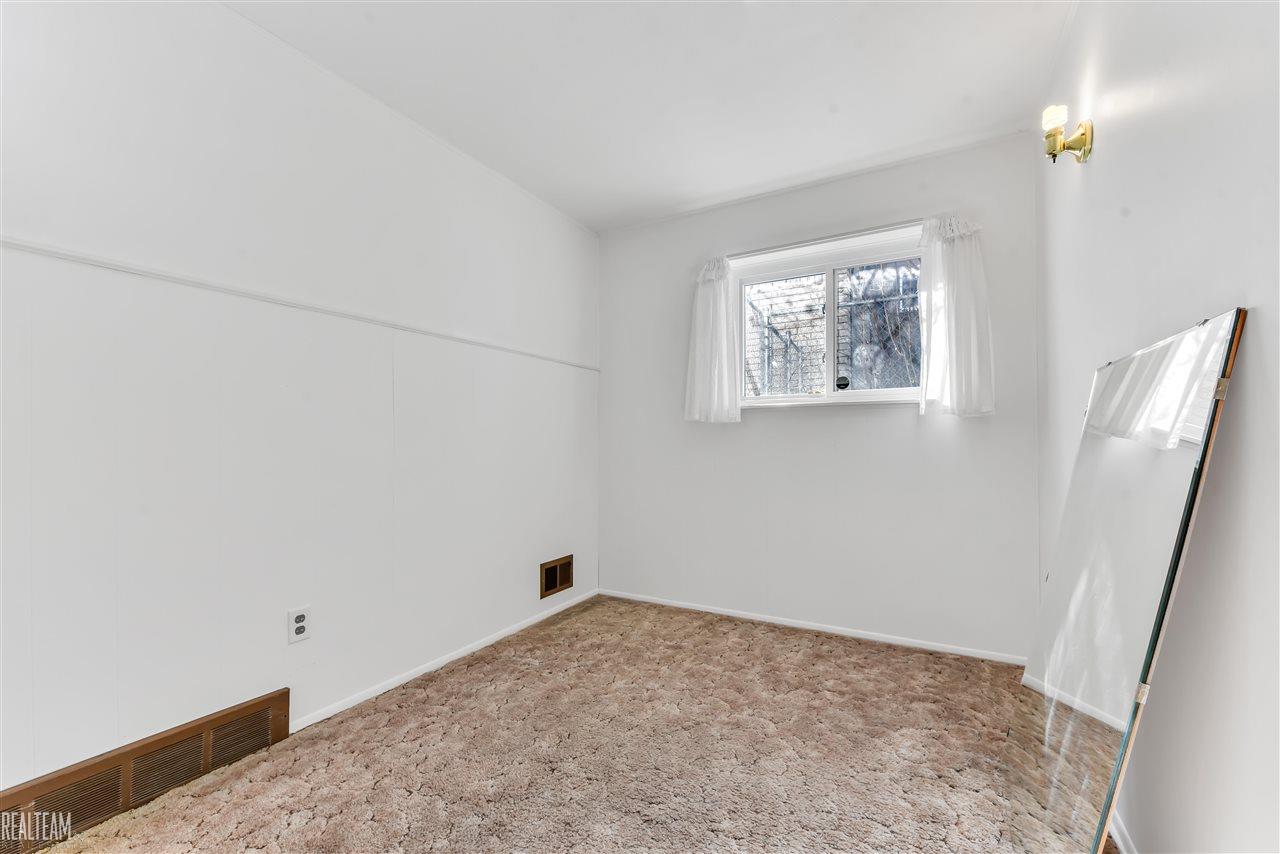 2239 Castleton Drive Troy, MI 48083 - Photo 22 of 33