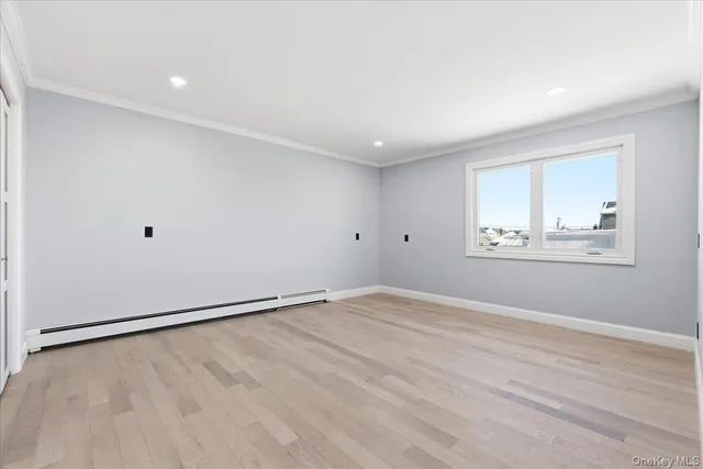 $1,999,999 | 88 Mark Lane, Atlantic Beach, NY 11509