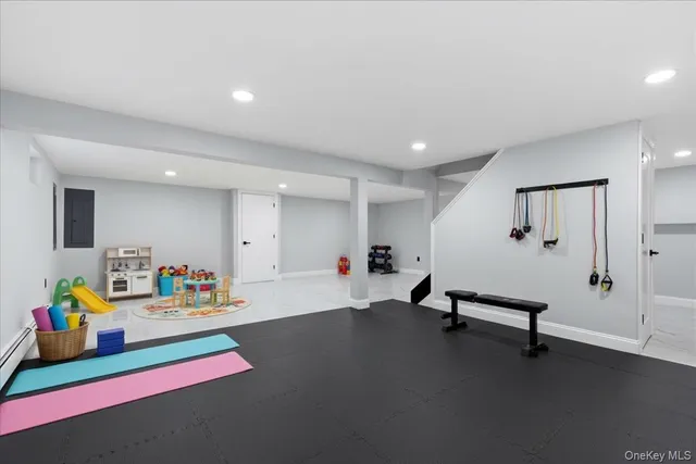 $1,999,999 | 88 Mark Lane, Atlantic Beach, NY 11509