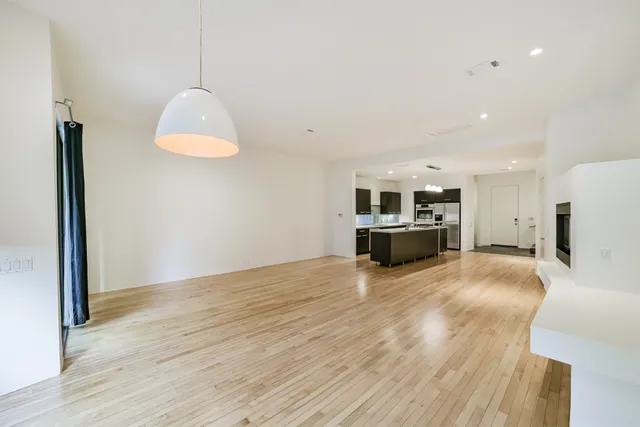 $3,950 | 2518 Mason Street, Unit B, Houston, TX 77006