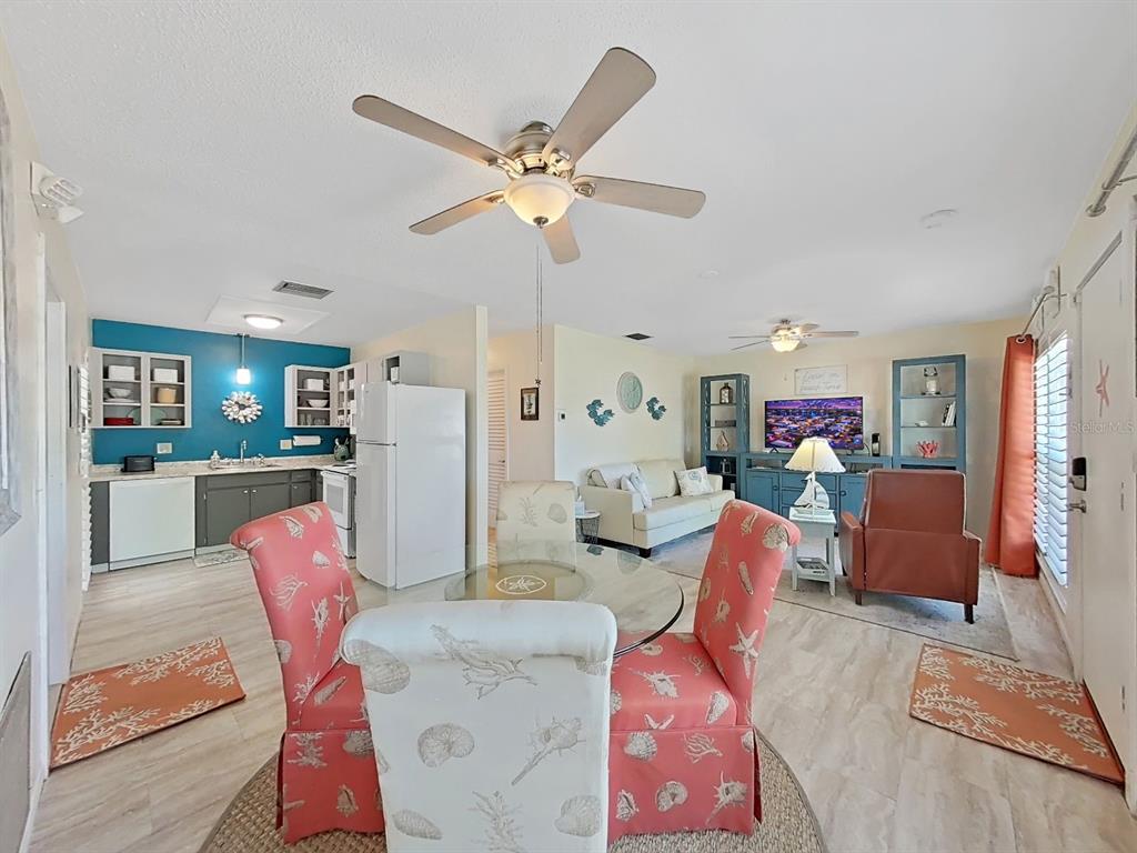 12255 Mallory Drive Largo, FL 33774 - Photo 2 of 27