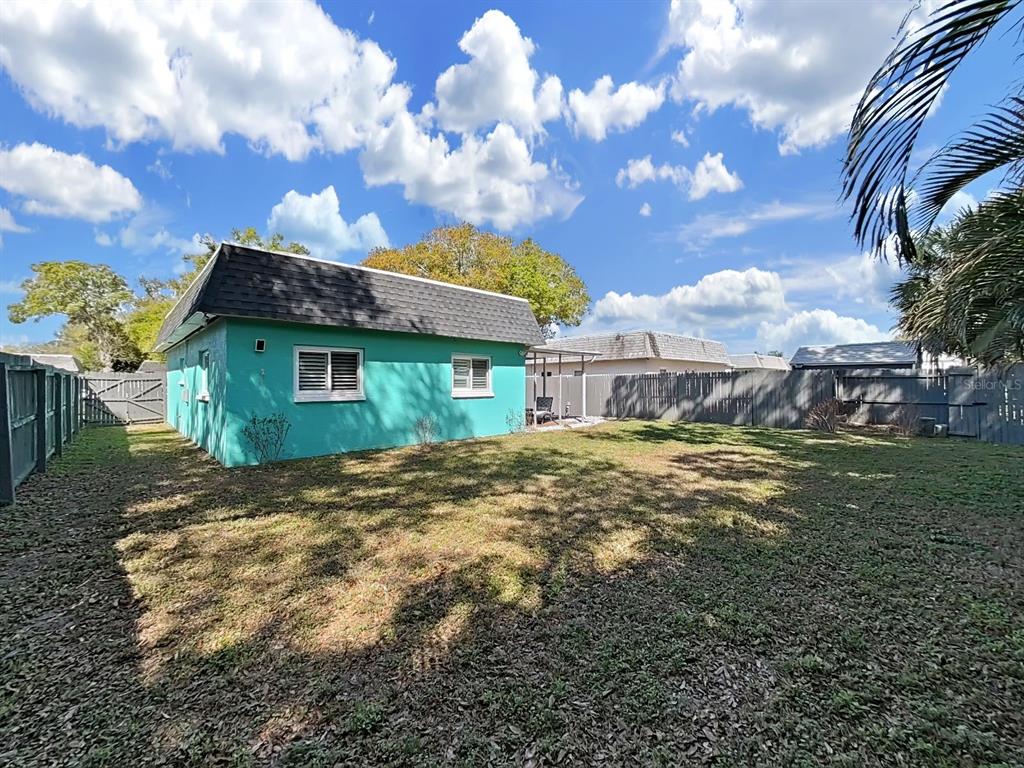 12255 Mallory Drive Largo, FL 33774 - Photo 23 of 27