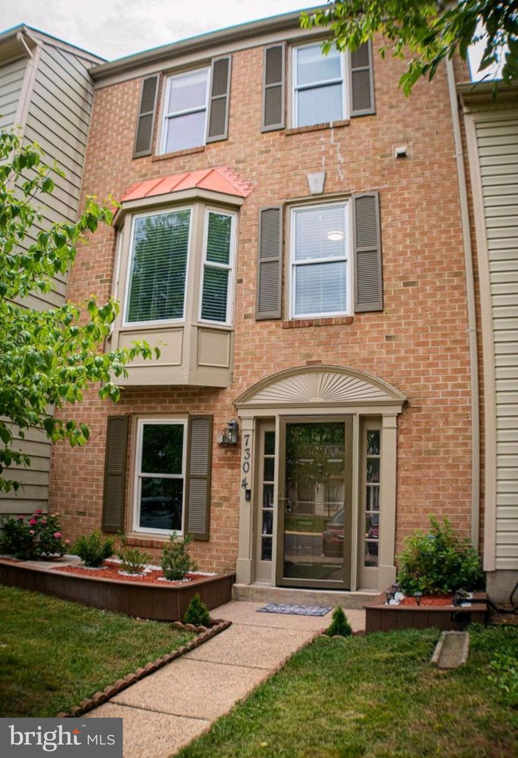 7304 Rokeby Drive Manassas, VA 20109 - Photo 5 of 35 Gallery Image 5